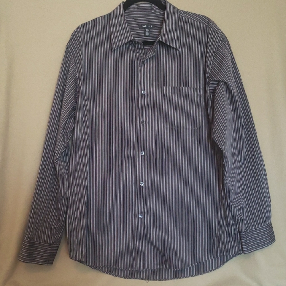 Mens Van Heusen button up shirt, Black stripe Size: L/G 16 - 16 1/2